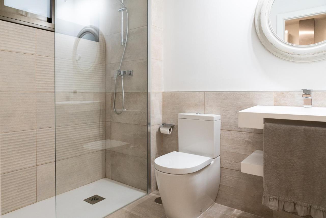 Apartamento De Lujo En Plaza Del Teatro Lägenhet Málaga Exteriör bild
